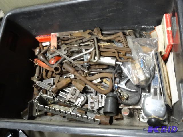 Large Tub Full of Vintage Tools 32 X 22 X 11...