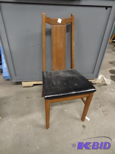 Vintage Wood Chair...
