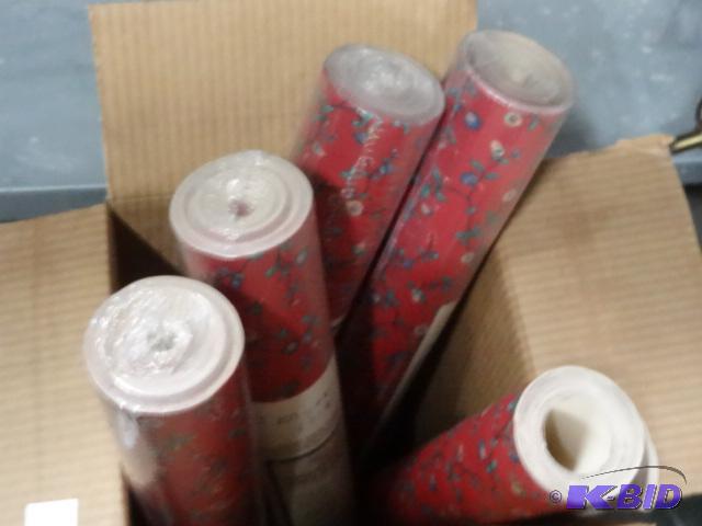 5 Rolls of Vinyl Wall Paper 42 X 20 12&quot...