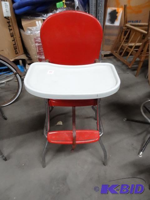 Vintage Metal High Chair...