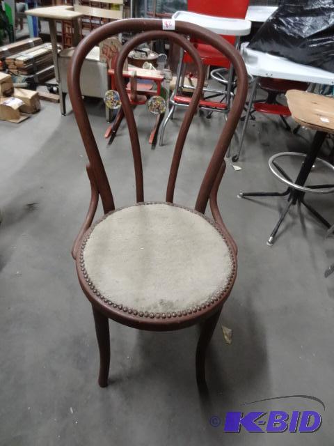 Vintage Wood Chair...