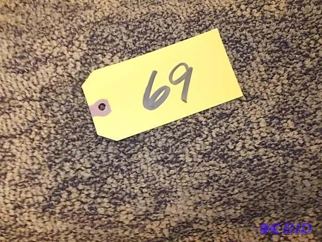 Carpet Remnant, Low Pile, Approx. 7 6&quot ...