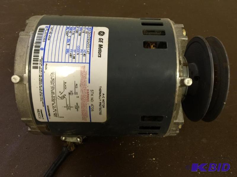lot 10 image: General Electric Electric AC Motor