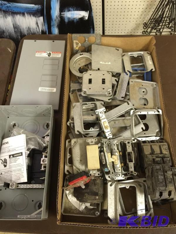 lot 29 image: Lot Of Various Electrical Supplies