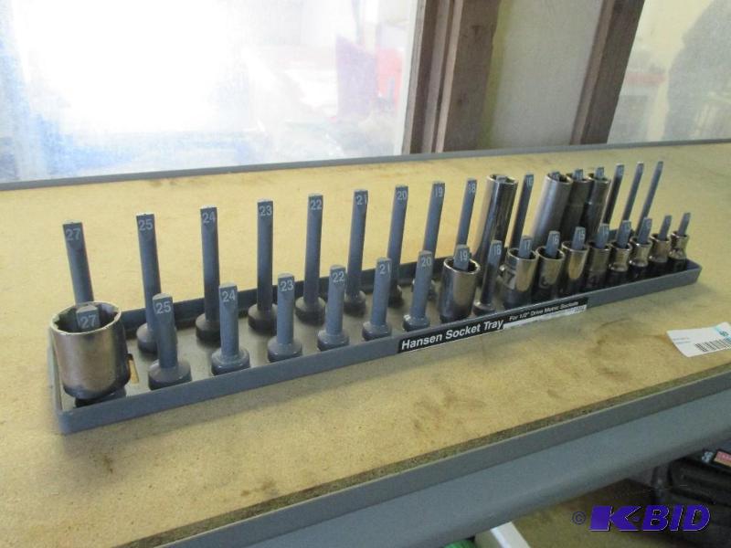 sockets and organizers...