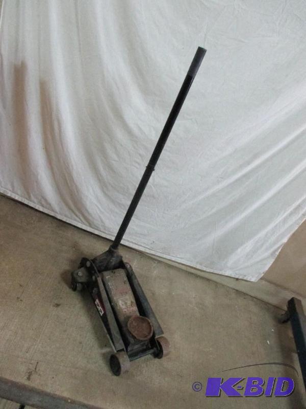 craftsman floor jack...