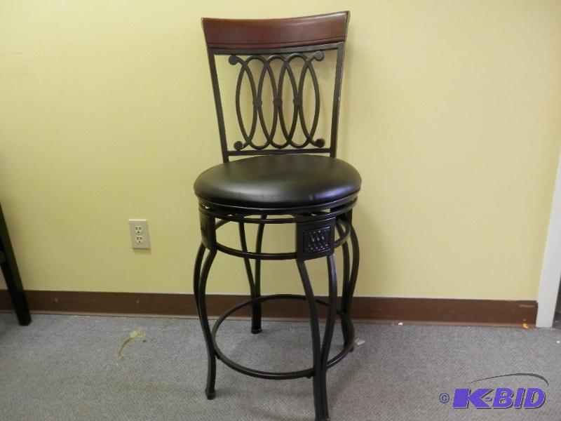 Single stool