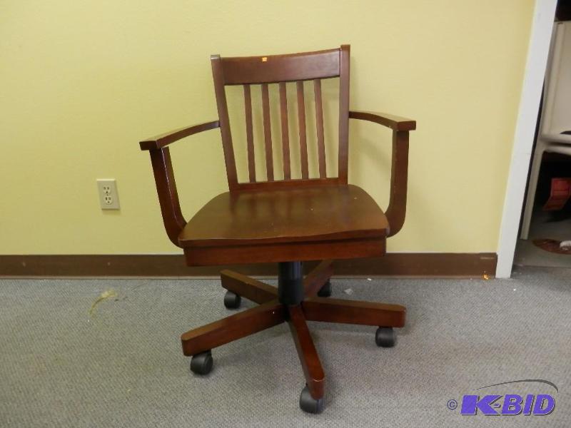 Single chair