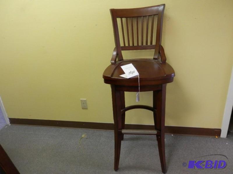 Single stool