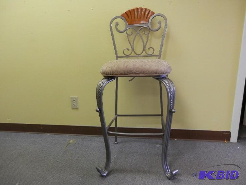 Single stool