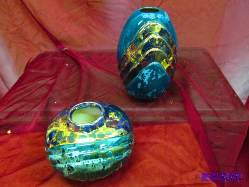 lot 56 image: Pair of decorative vases...