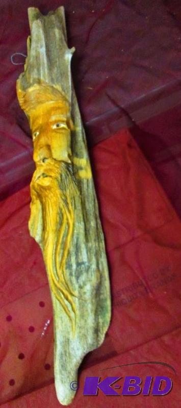 lot 74 image: Wood carved driftwood, 21 inches...