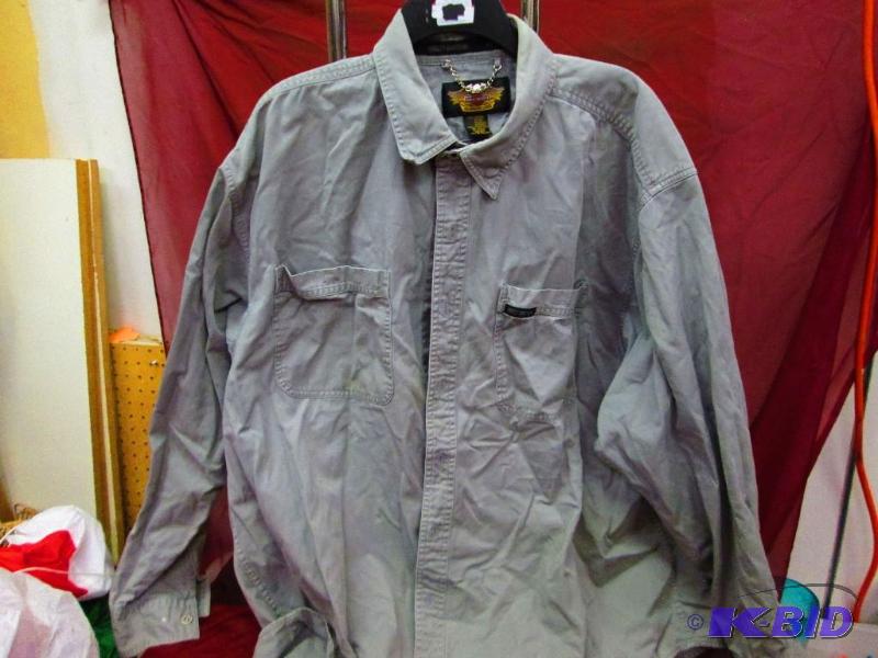 lot 84 image: Heavy material Harley Davidson long sleeve sh...