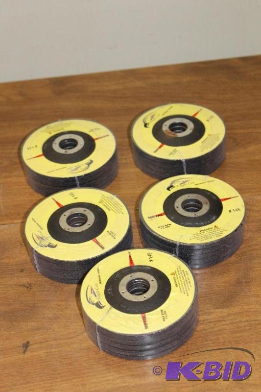 lot 209 image: New In Box Grinding Wheels (25 ea.)