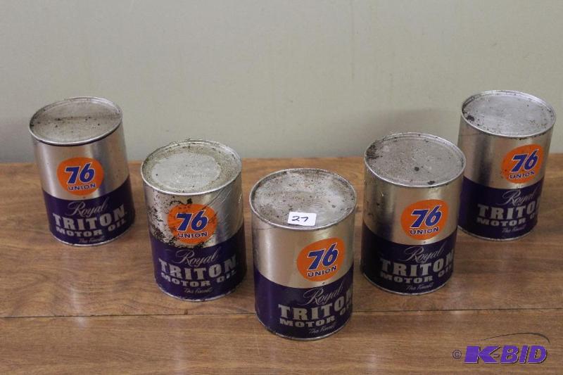 lot 27 image: FULL 5 Cans Union 76 Royal Triton Motor Oil, ...