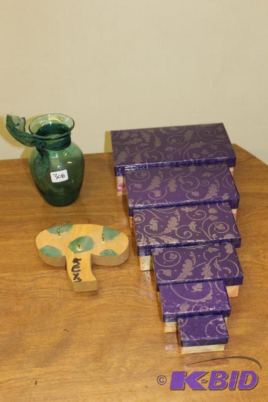 lot 308 image: Vase, Box of Boxes and craft project ...