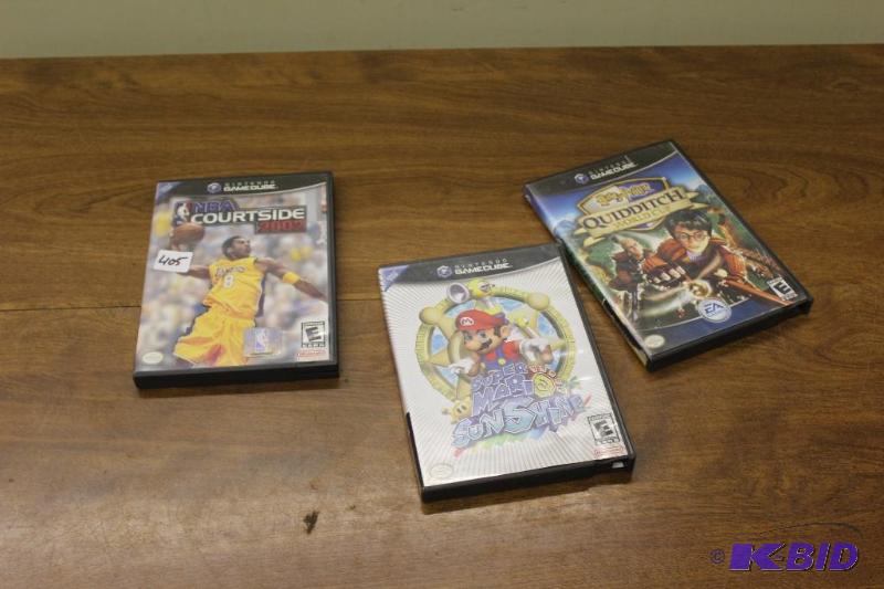lot 405 image: Game Cube Games ...
