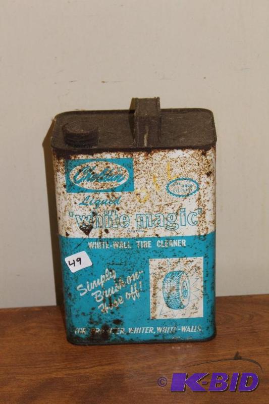 lot 49 image: Choldun Liguid Whiute Magic Tire Cleaner Vint...
