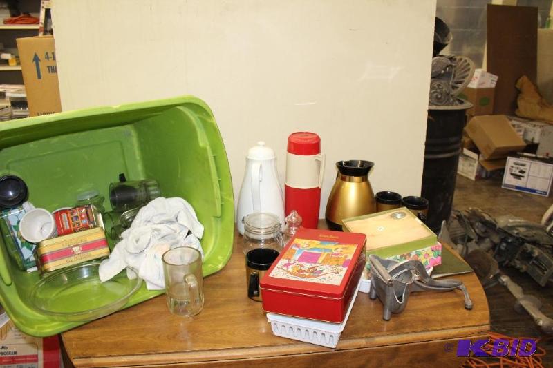 lot 510 image: Moving Tote, Contents not gone through...