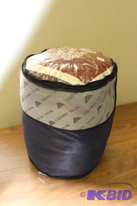 lot 534 image: Baby Blankets, Some Larger Blankets ...