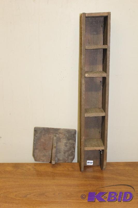 lot 575 image: Decorative Shelving ...