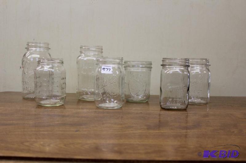 lot 577 image: Vintage Canning Jars ...