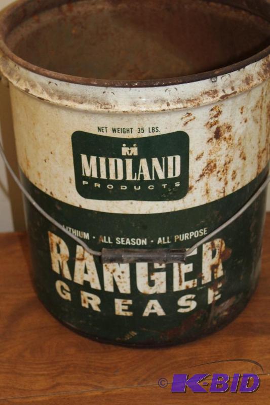 lot 6 image: Midland&nbspVintage 5 Gallon Can, empty, ori...