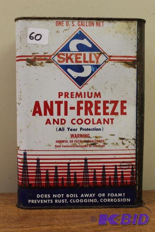 lot 60 image: Skelly&nbspPremium Anti - Freeze&nbspVintag...