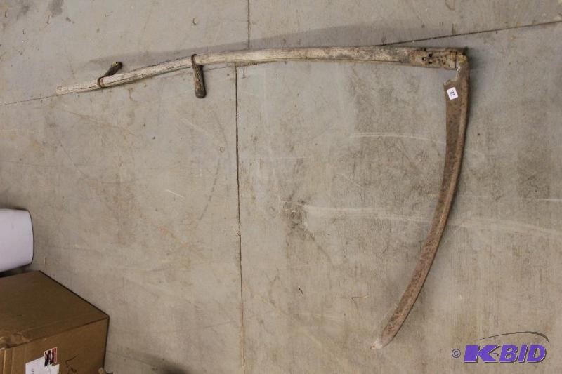 lot 72 image: Antique Scythe ...
