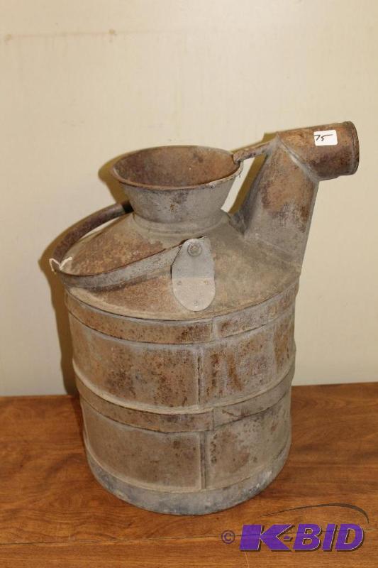 lot 75 image: Antique RARE Standard Oil Company 5 Gallon Me...