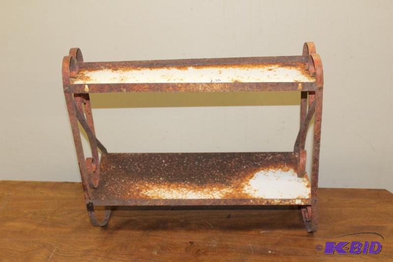 lot 87 image: Small Vintage Decorative Shelf ...