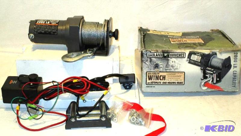 lot 102 image: Badland 2000lb ATVUTV Winch