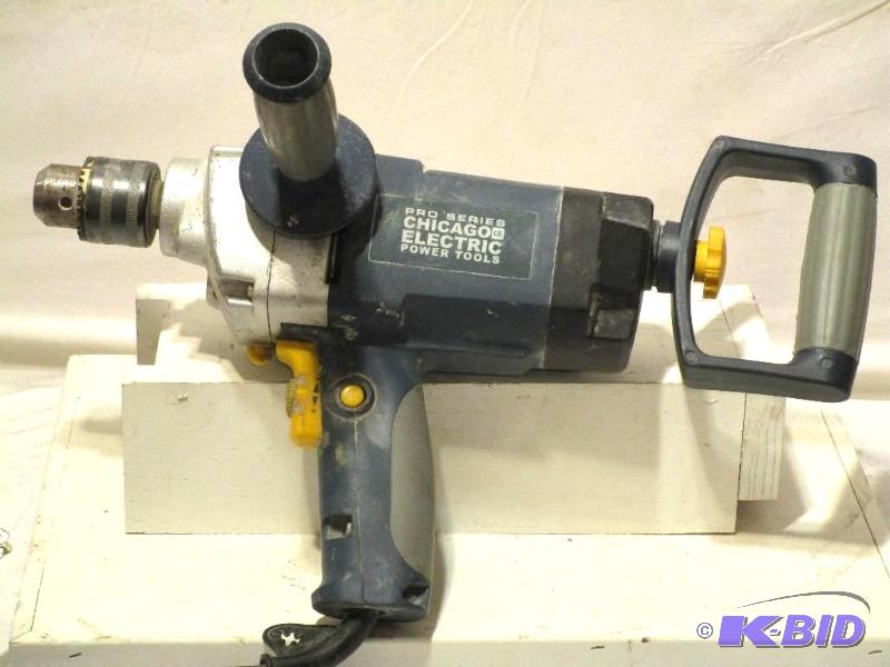 lot 140 image: 12 in. Heavy Duty Low Speed Variable Speed Reversible Drill
