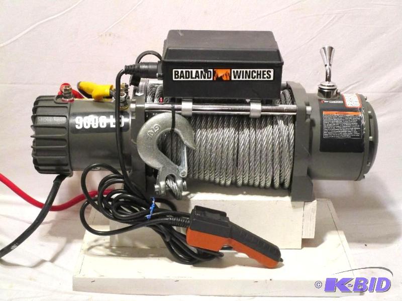 lot 164 image: 9000 lb. Off-Road Vehicle Electric Winch with Automatic Load-Holding Brake