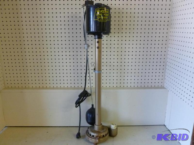 Wayne Sump Pump Co. 13 h.p sump pump model S...