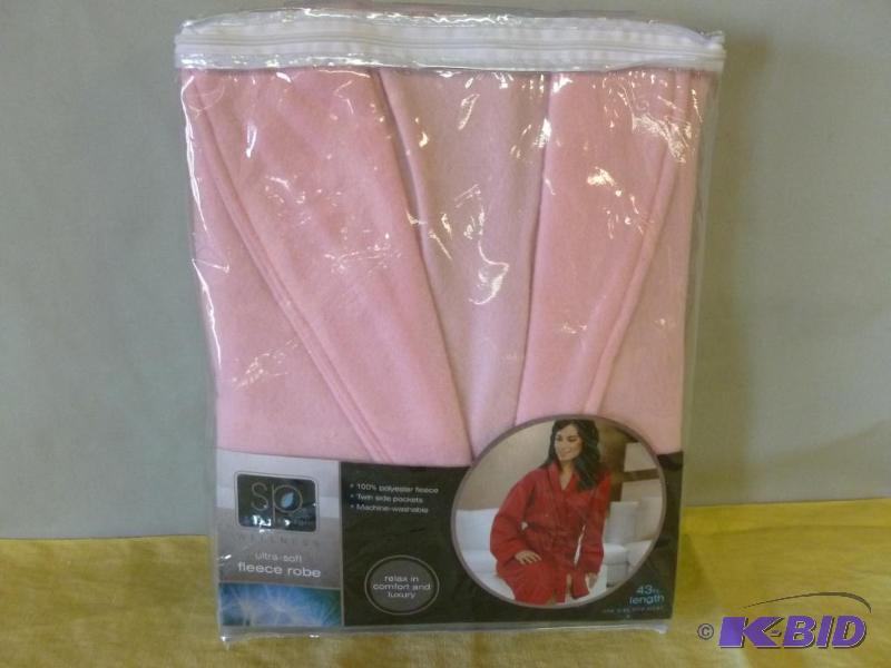 Sarah Peyton ultra-soft fleece robe, 43&quot...