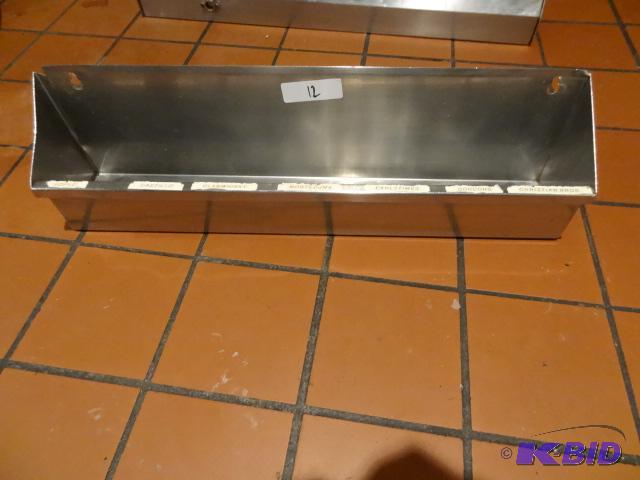 lot 12 image: 24" bottle holder....