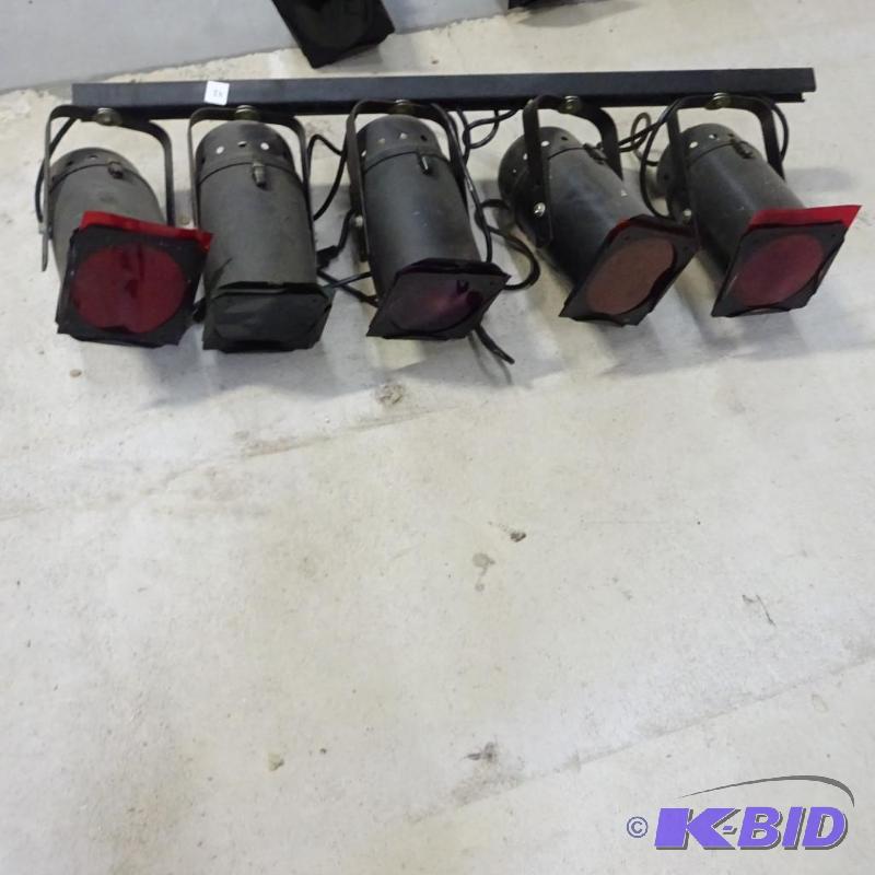 lot 42 image: Set of 4 DJ lights on rail....