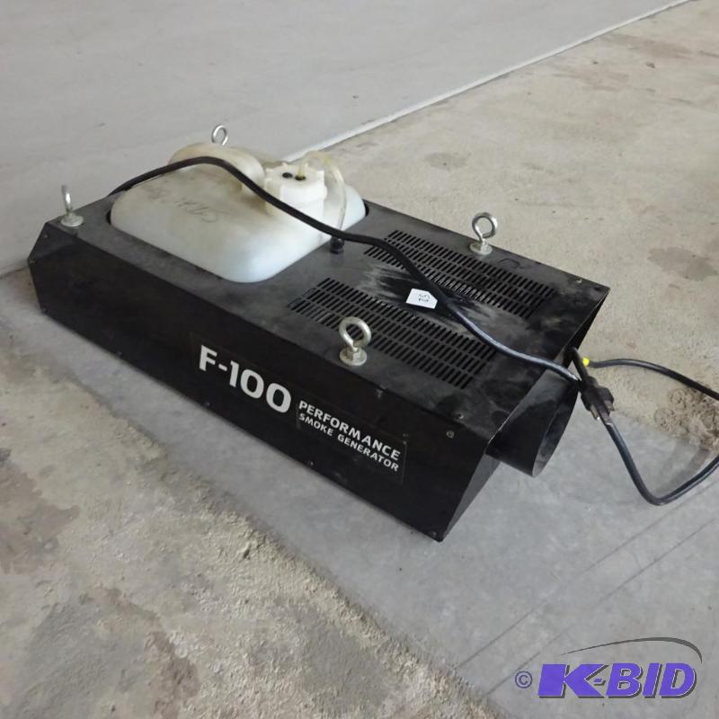 lot 52 image: Performance smoke generator. F-100...