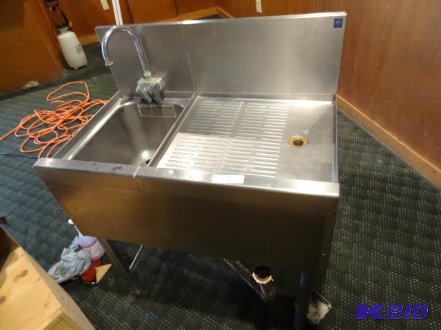 lot 7 image: Bar sink with drain board. 30 x 19 x 38...