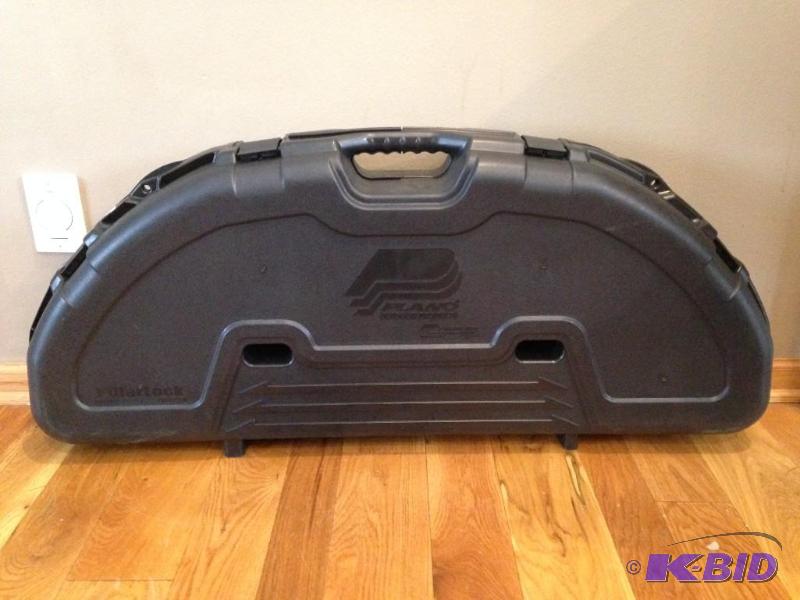 lot 10 image: Plano Compound Bow Case