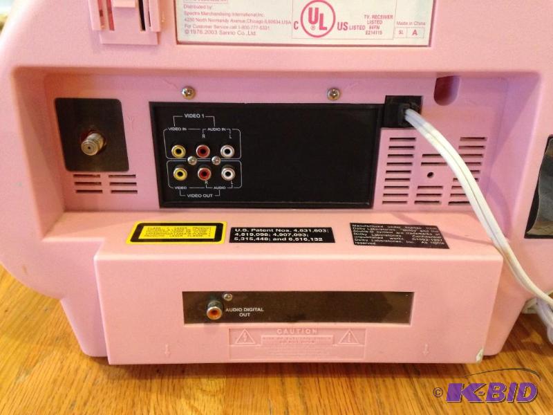 Hello Kitty childs TV with DVD and Remote | Encore