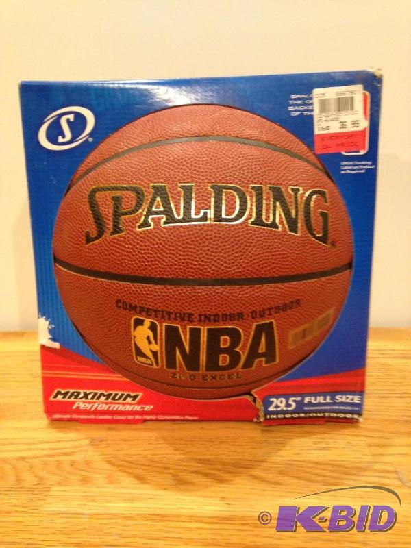 lot 35 image: Spalding Basketball
