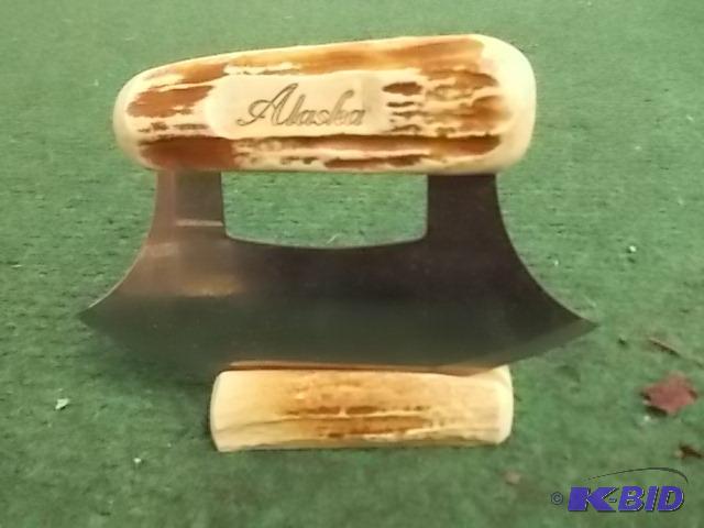 Alaska Souvenir Ulu Knife with Stand...