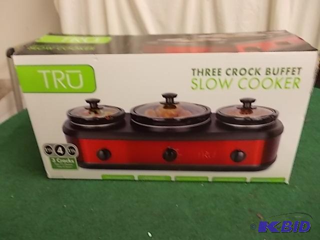 New TRU 3 Crock Buffet Slow Cooker...