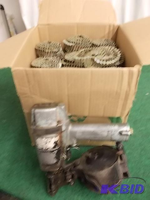 Air Roofing Nailer With 36 Coils Of Nails...