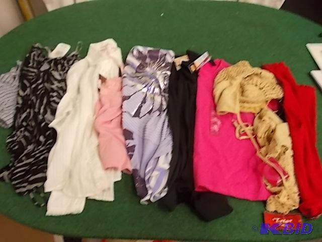 10 Juniors Tops&nbspSize LargeXlarge...