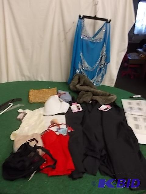 Assorted Under Garments LXL, Faux Fur Scarf,...