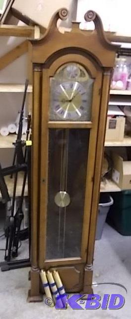 Howard Miller 6 Foot Tall Grandfather Clock S...