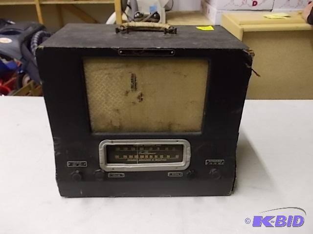 Old AMFMPH Band Radio &amp Amplifier Freed...